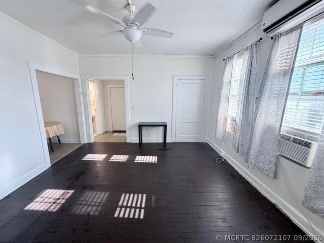 406 Northwood Rd Unit 4