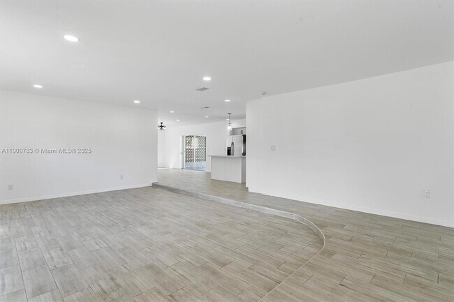 Photo - 4309 Jackson St