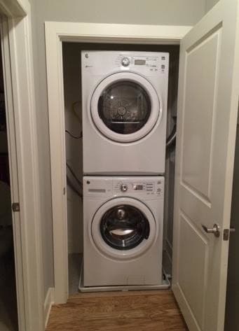 Photo - Camelot at Townelake