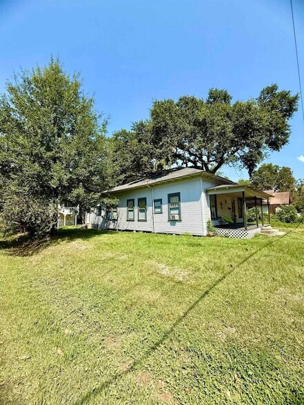 Photo - 470 S 3rd St