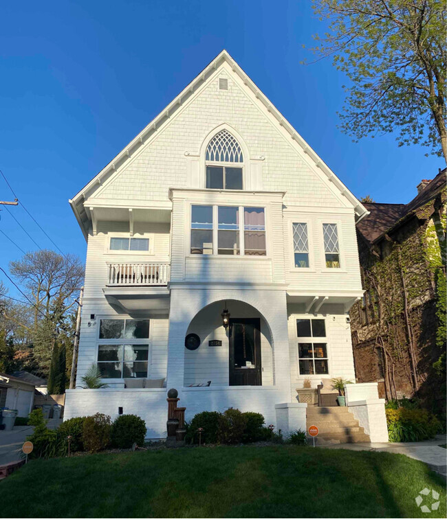 Building Photo - 2754 N Stowell Ave Unit Main House
