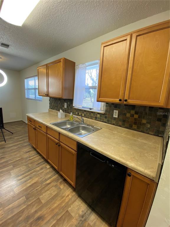 Photo - 14183 Pomona Ave