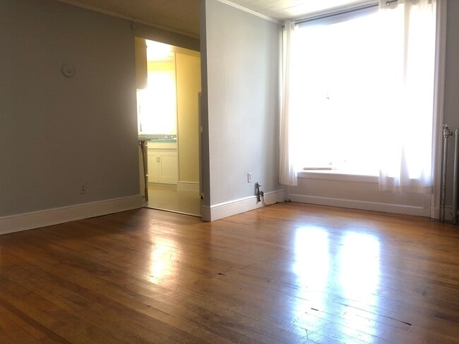 31 Deering St