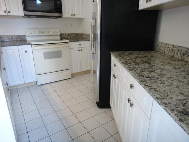 Photo - 3679 Victoria Dr