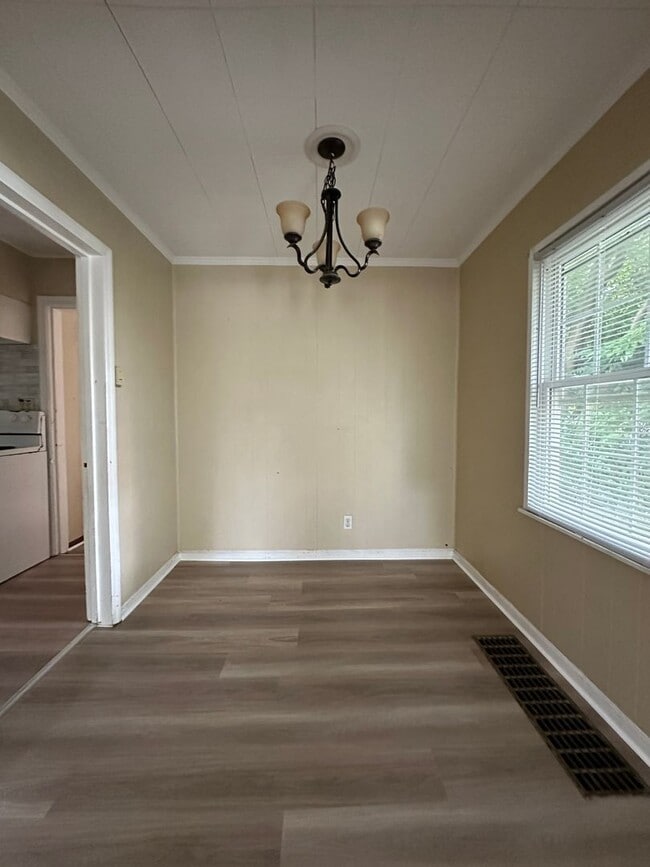 Photo - The Off-Campus Sweet Spot: 4 Beds, 2 Baths - Available August 1st!