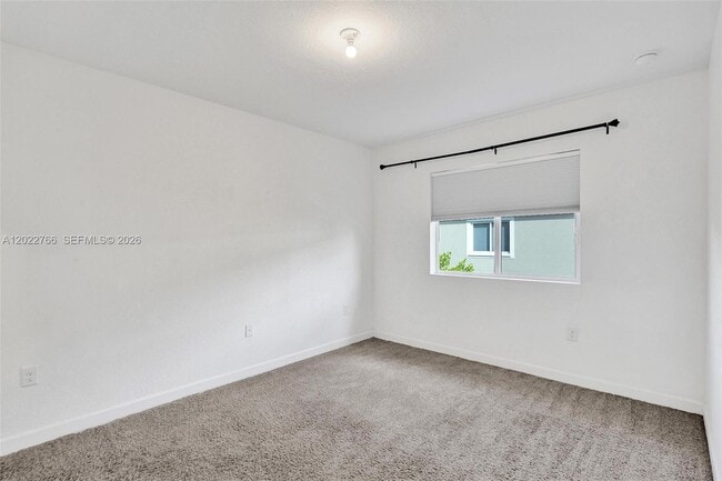 Photo - 2430 SE 10th St