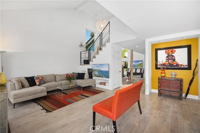 Photo - 25671 Cresta Loma