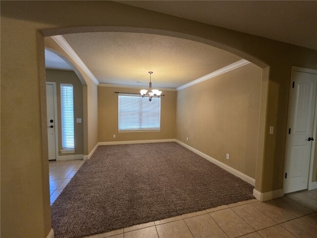 16 Sullivan Dr