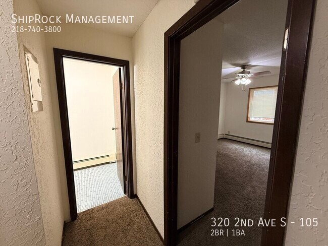 Photo - 320 2nd Ave S Unidad 105