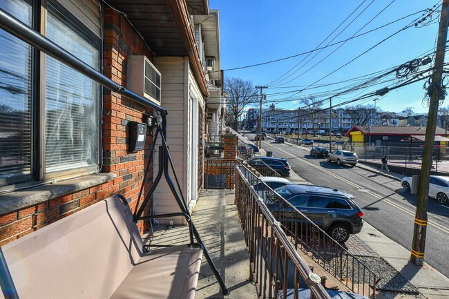 Photo - 1308 46th St Unit 1