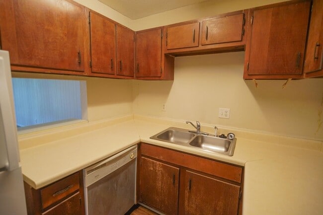Photo - 2325 W Pensacola St Unit 223