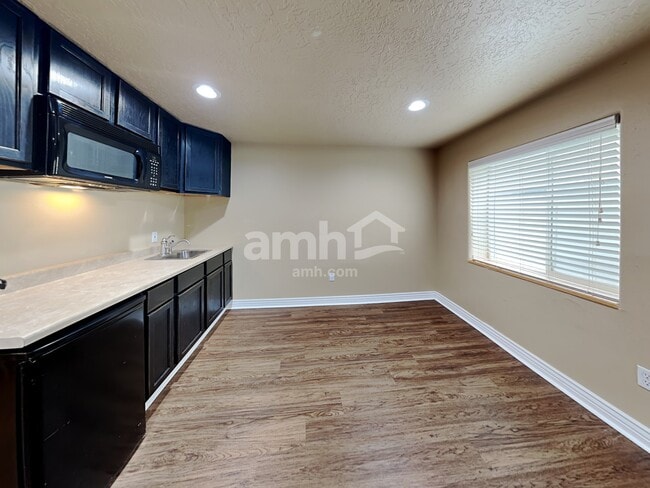 Photo - 14064 S Rosaleen Ln