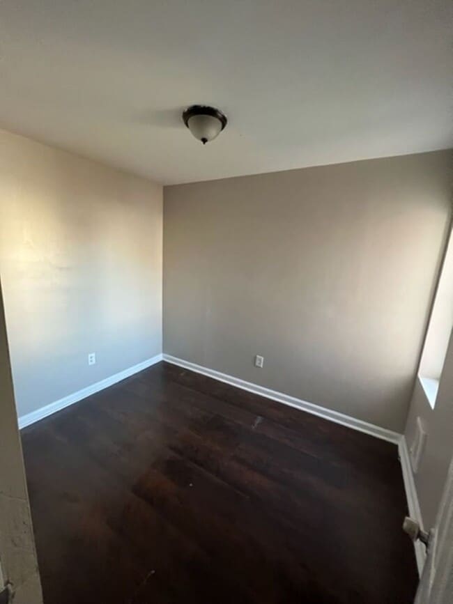 Photo - 1847 E Cornwall St Unit SFH