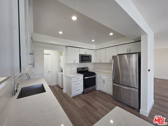 Photo - 11506 Truro Ave Unit A