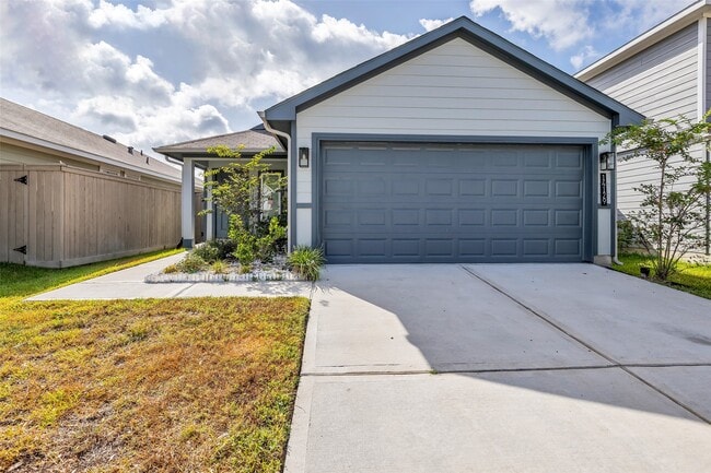 Building Photo - 14129 Upper Gardenia Ln