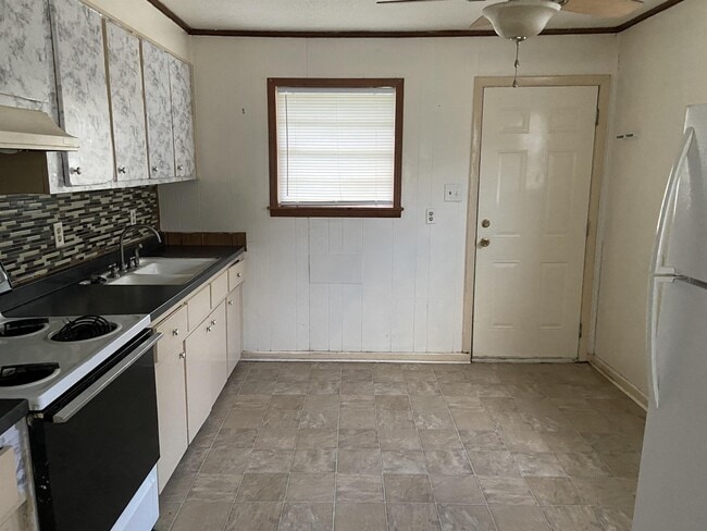 Photo - 5218 Field Dr