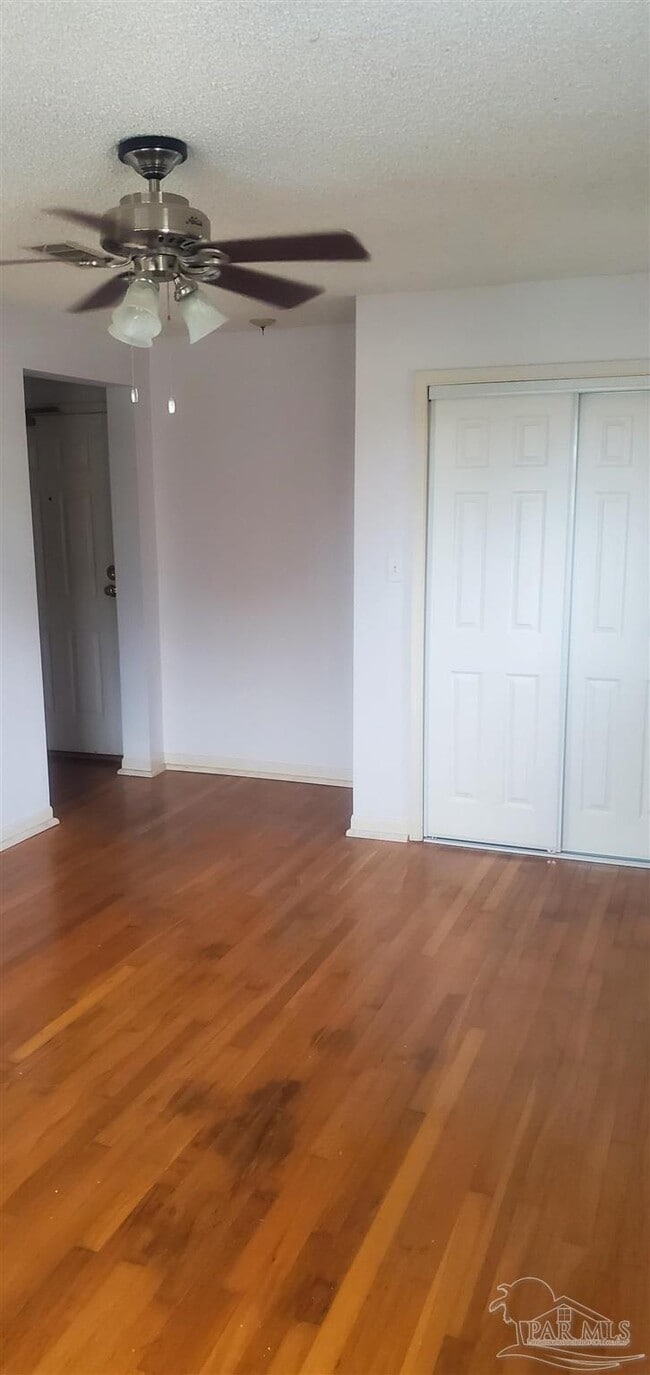 Photo - 2007 E Gadsden St Unit 102