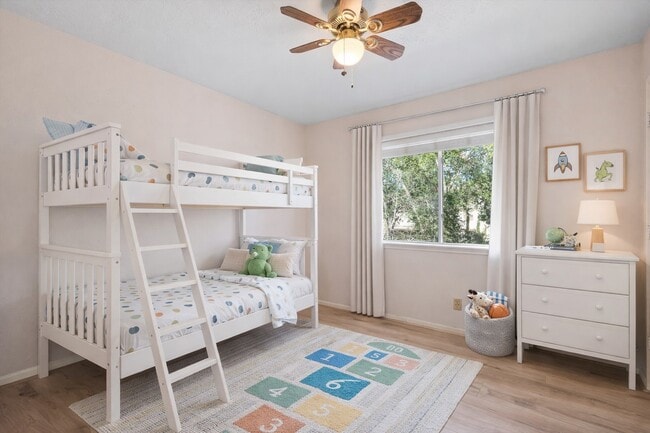 Photo - 2630 Lakeway Dr