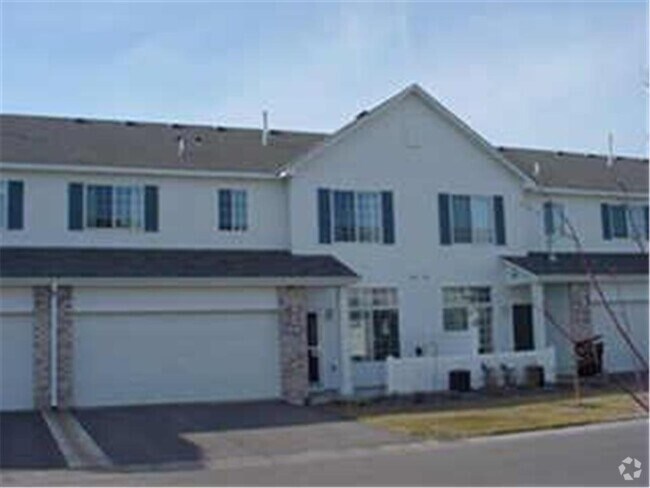 Main Outdoor - 13040 Europa Trail Way N Rental