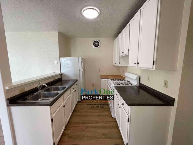 Photo - Buckley Unit A