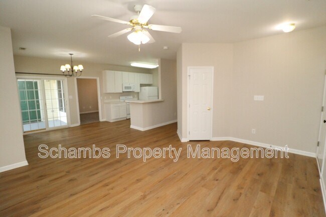 2812 Kudrow Ln