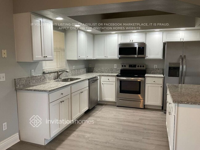 Photo - 3523 SW 9th Ave