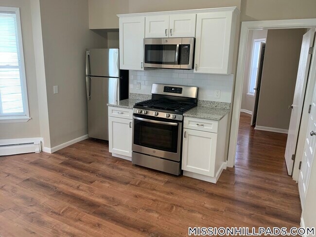 Photo - 119 George St Unit 1