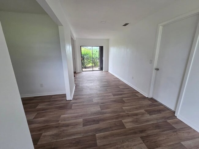 Photo - 7208 Spring Hill Rd