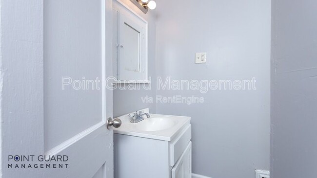 Photo - 135 S Minneapolis St Unit 2