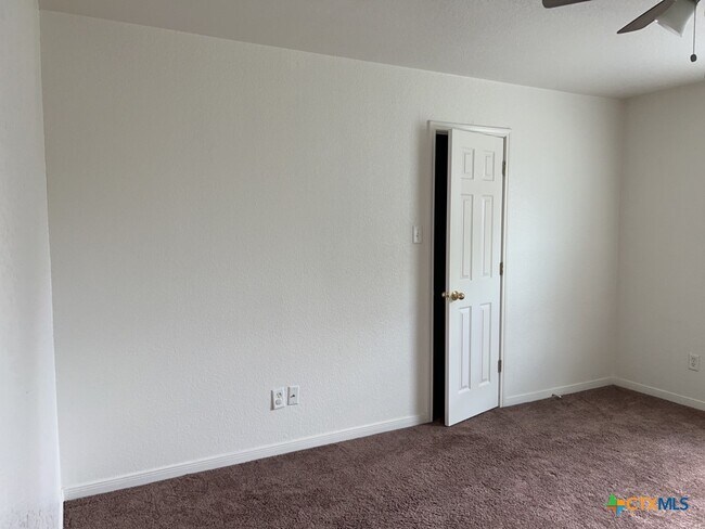 Photo - 308 Cedar Ridge Dr