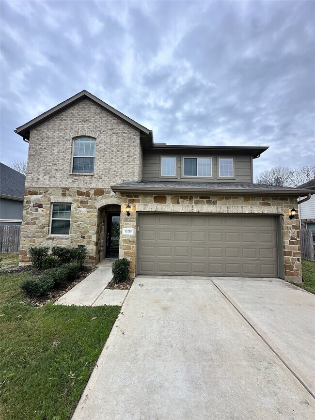 Photo - 13238 Enchanted Way Dr