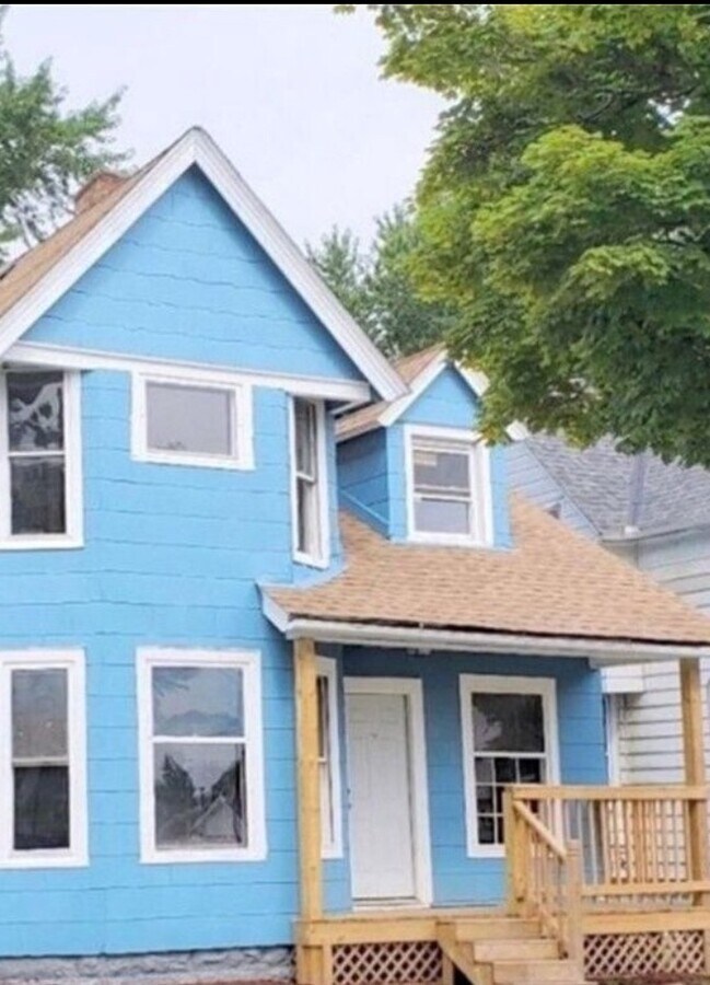 Photo - 2166 W 93rd St