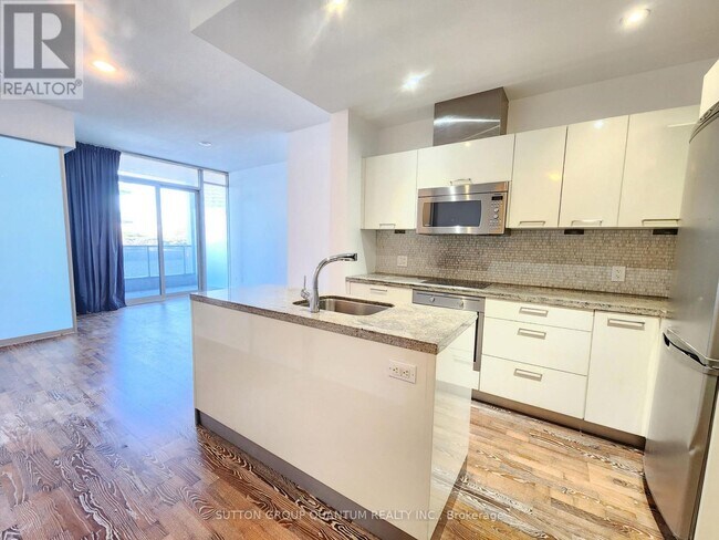 Photo - 90 Park Lawn Rd Unit 203