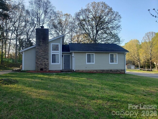 Building Photo - 8111 Marcus Ln