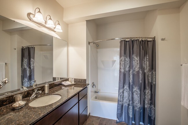 2 Bedroom