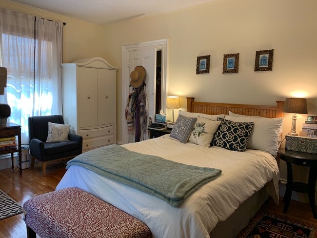 Photo - 5 Day St Apartment Unit 2