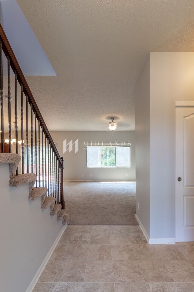 Hyda Hills 2Story Home House Rental in Bellevue, NE