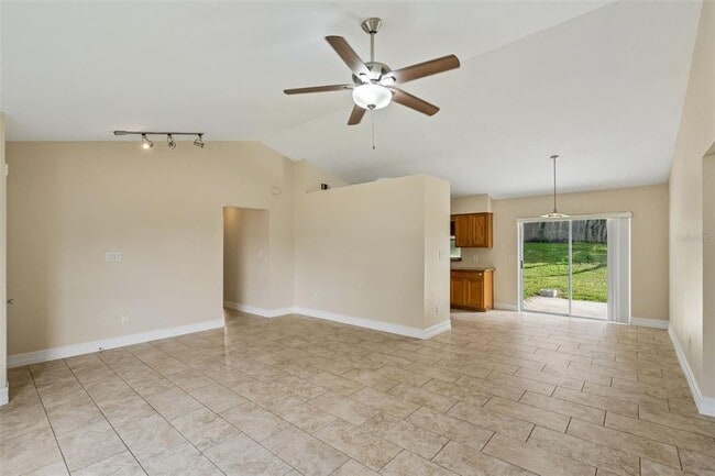 Photo - 7769 Barberry Dr