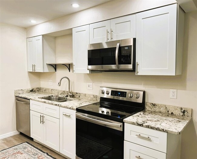 Photo - 425 30th Ave W Unit C309