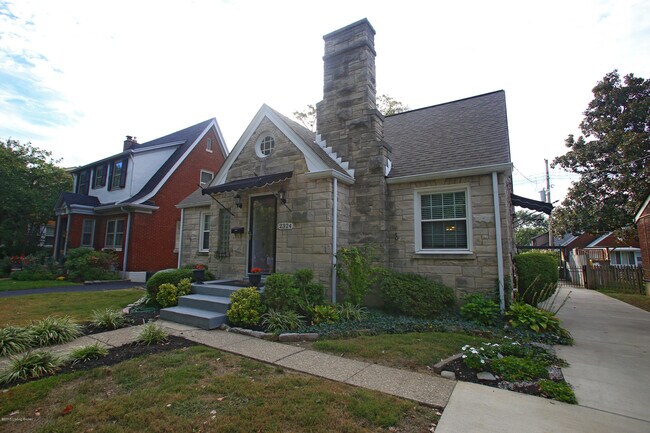 Photo - 2324 Emerson Ave