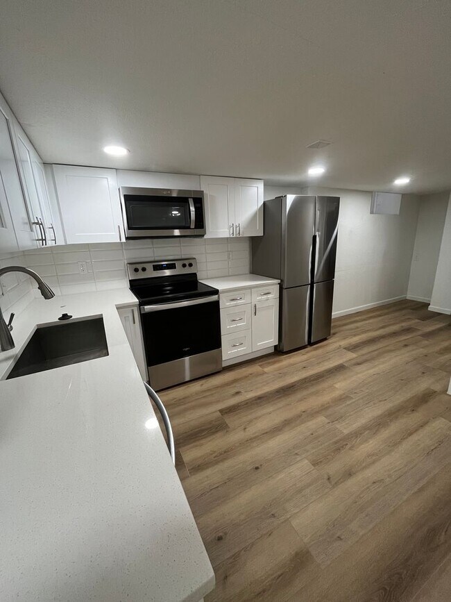 Photo - 1609-1611 Hooker Street Unit 1611 B Hooker Street -  1611 B