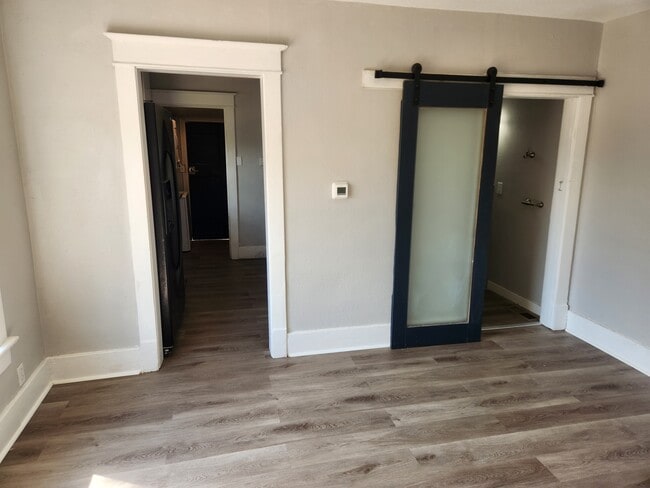 Photo - 631 N Hudson Ave