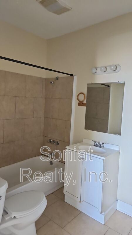 Photo - 6210 Hayne Blvd Unit A