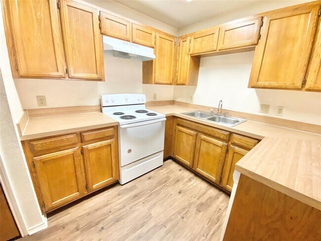 Photo - 4727 Sausalito Dr