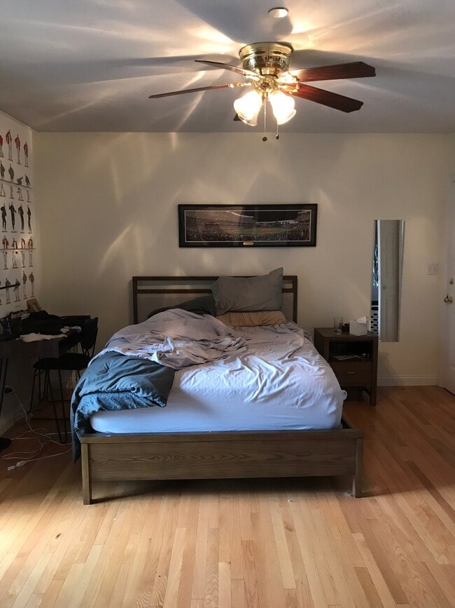 Photo - 111 W 8th St Unit I