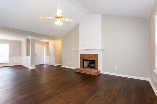 Photo - 3065 Trotters Field Dr SW