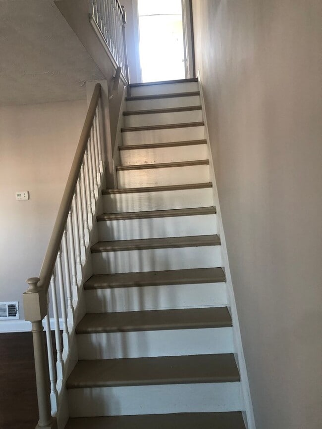 Photo - 3 Bedroom townhouse in Baltimore County Middlesex