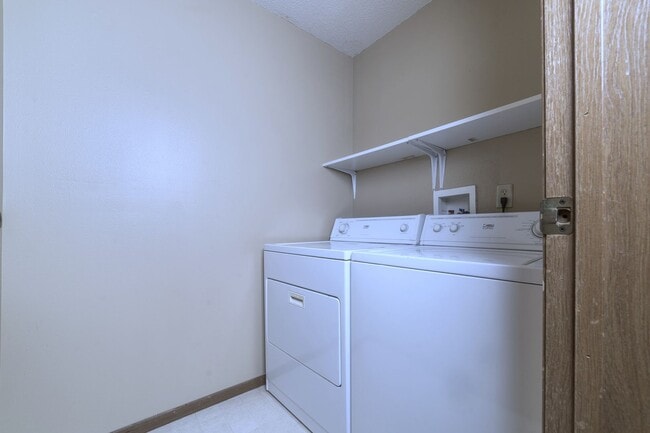 Oxbow Estates - 2 Months Free Rent!