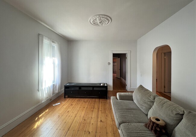 Photo - 25 Sargent St Unit 1