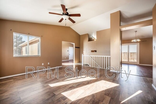 Photo - 4645 Ridge Dr